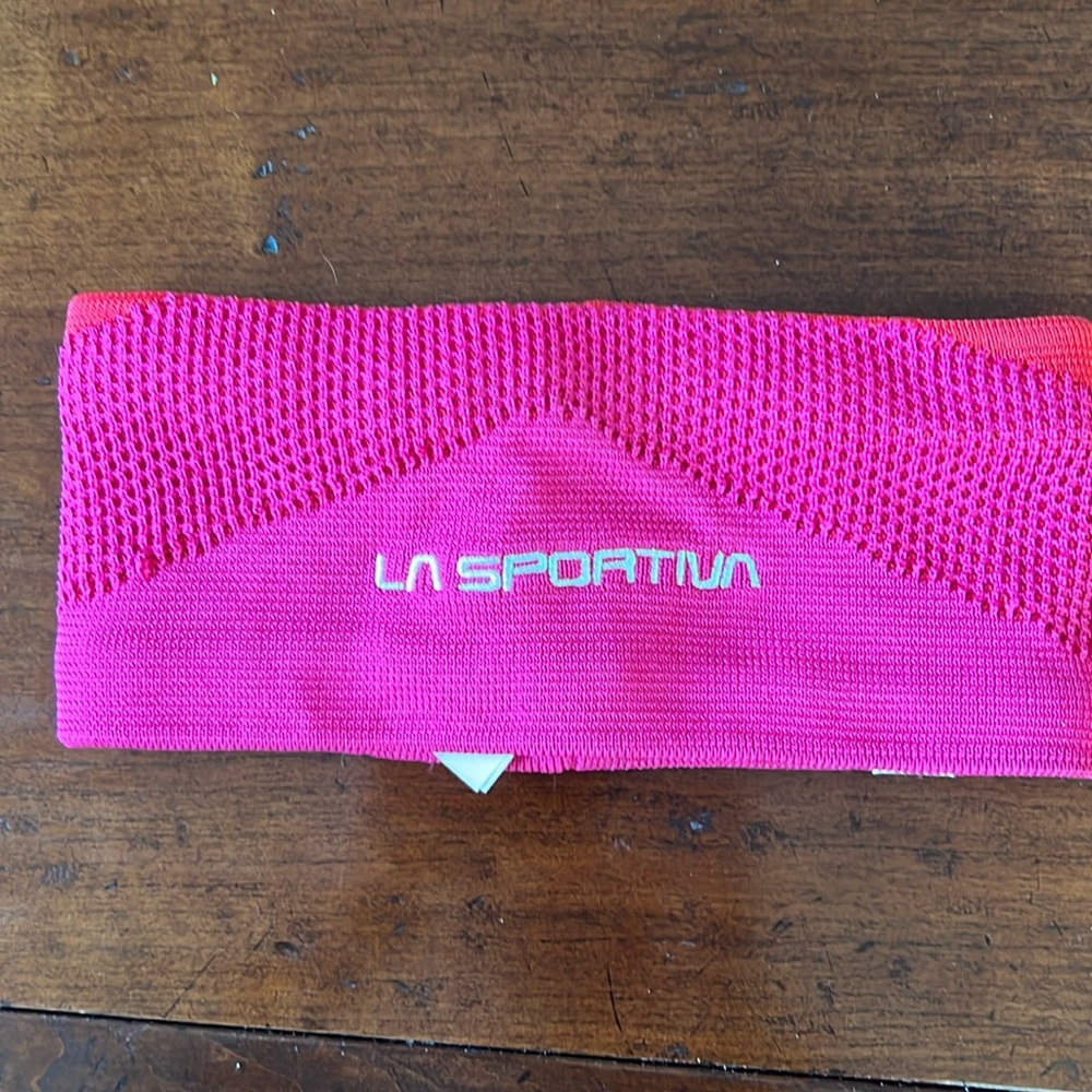 Pink knit headband, with fleece lining - very stretchy, fits really well